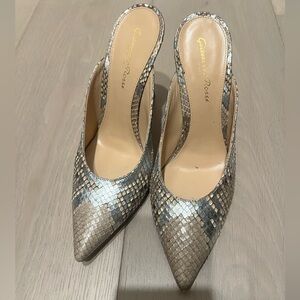 Gianvito Rossi Snakeskin Slingback Heels - Gray and Cream